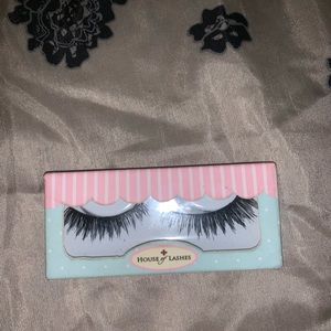 House of lashes